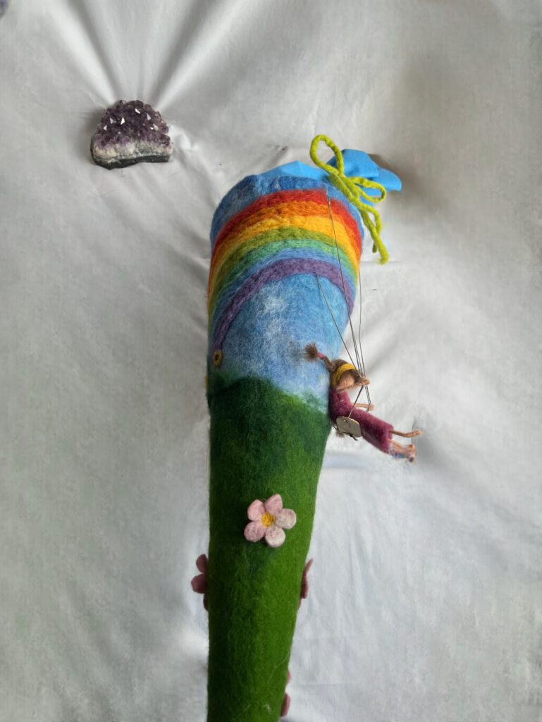 Regenbogen-Schultüte Schaukel