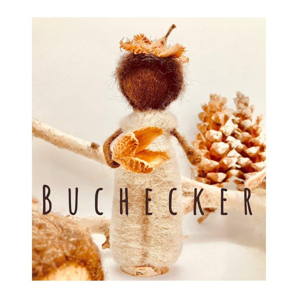 Blumenkind Buchecker handgefertigte Filzfigur für den Jahreszeitentisch Herbst